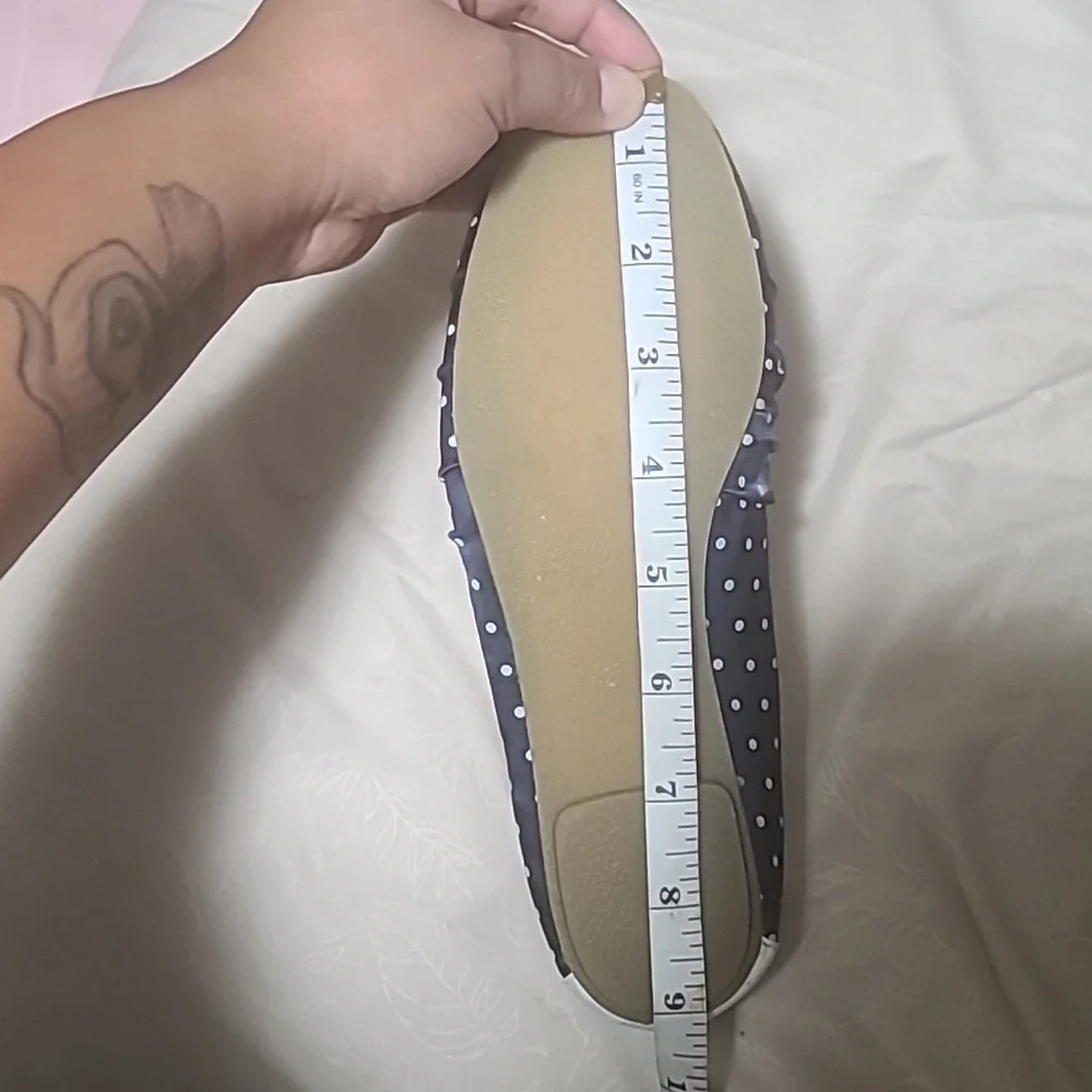 Kenneth Cole Flats